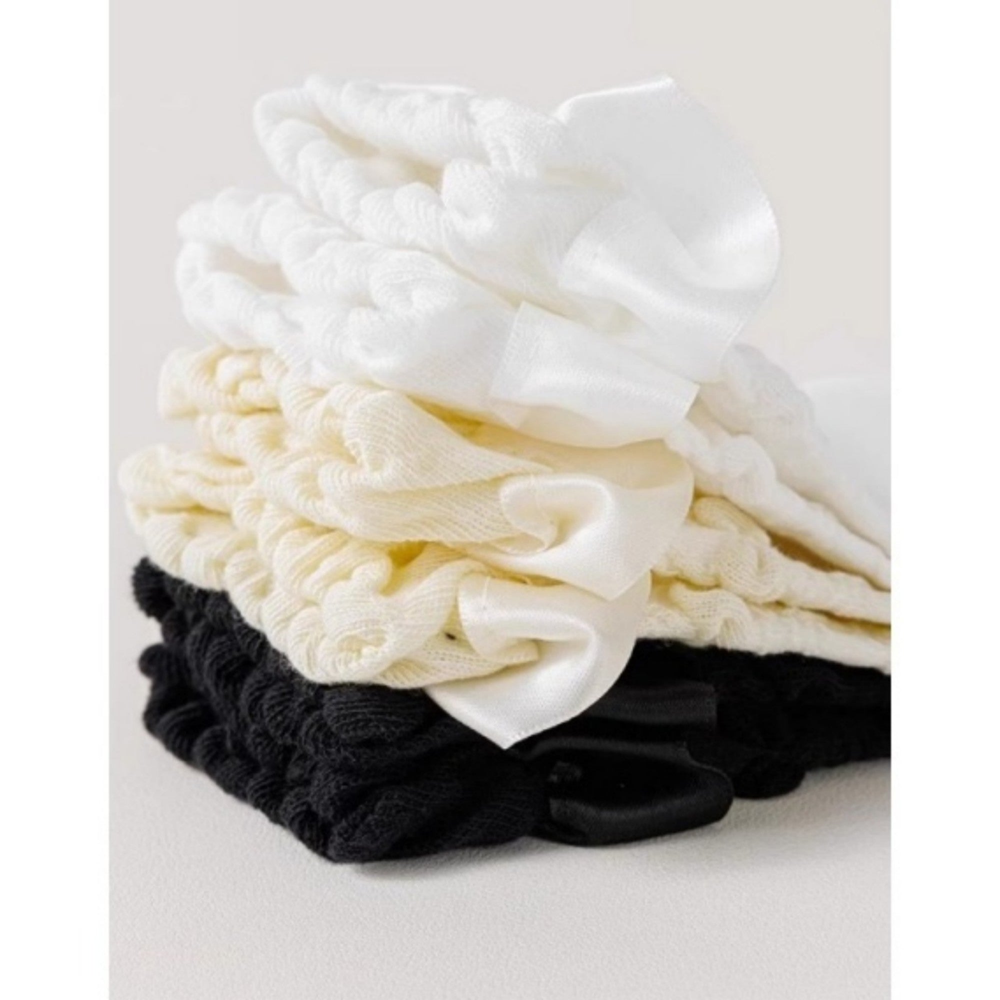 Anna-Kaci Women's 6-Piece Ruffle Trim Ankle Socks with Soft Stretch Fabric Breathable Lightweight Textured Knit