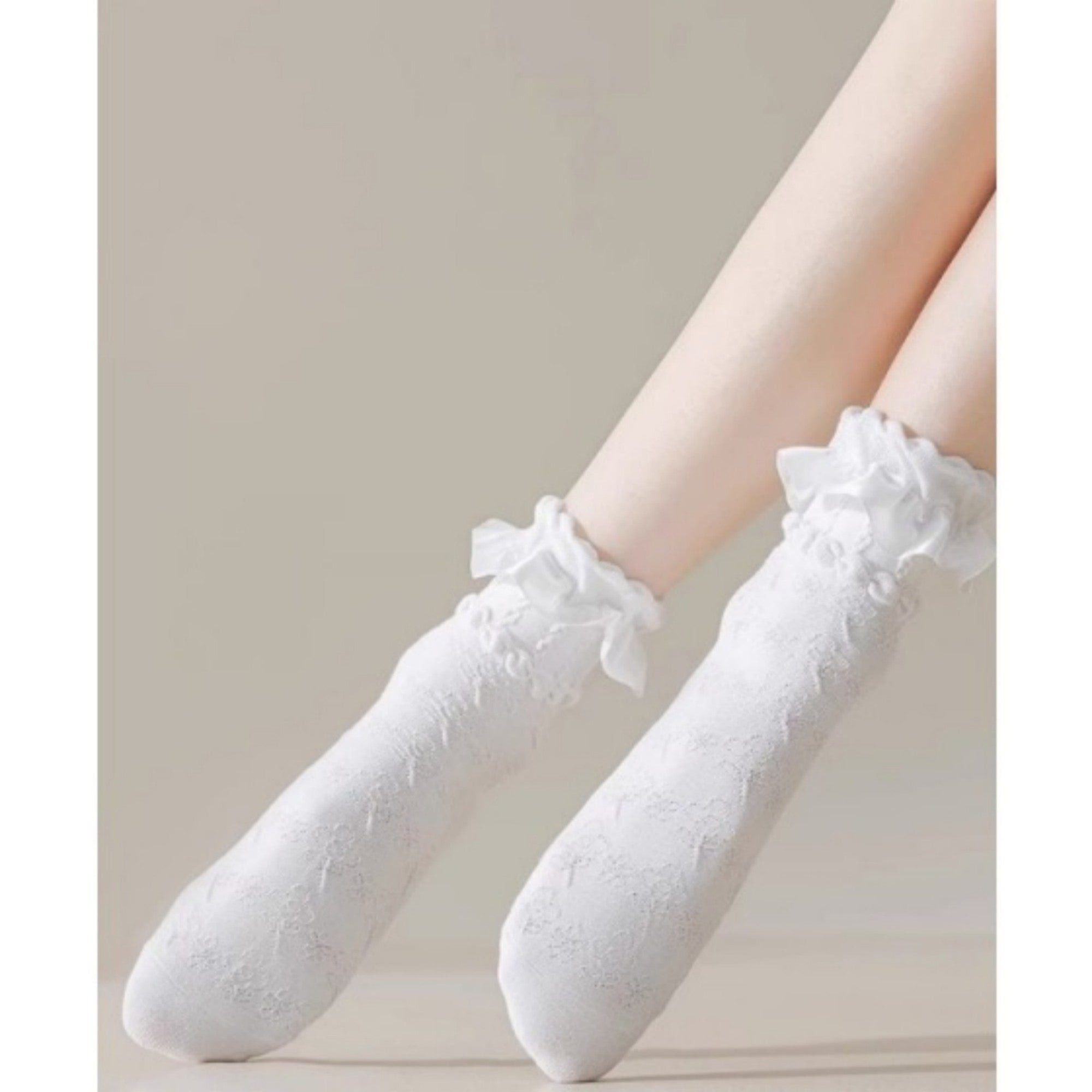 Anna-Kaci Women's 6-Piece Ruffle Trim Ankle Socks with Soft Stretch Fabric Breathable Lightweight Textured Knit