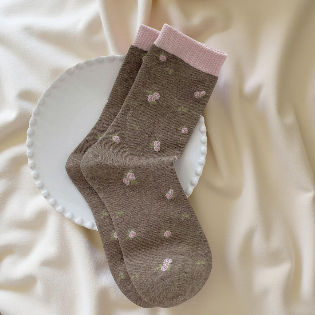 Anna-Kaci Women's 4-Pair Floral Knit Crew Socks Soft Stretch Ribbed Casual Everyday Sock Set