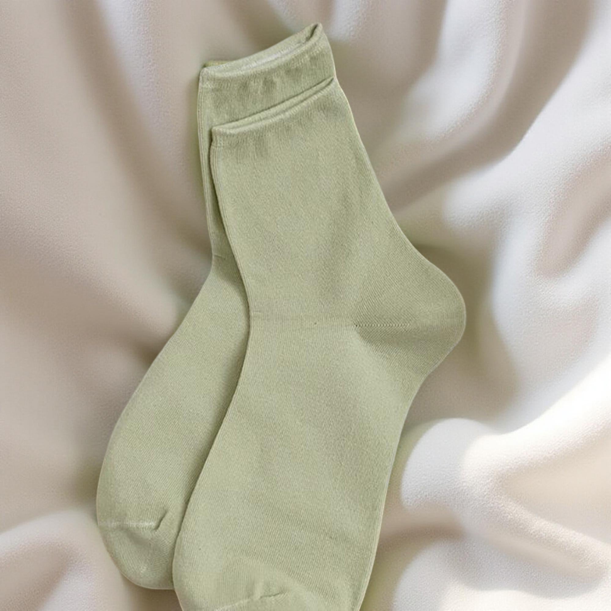 Anna-Kaci Women's 4-Pair Crew Socks Set Smooth Knit Stretch Fabric Lightweight Everyday Essentials