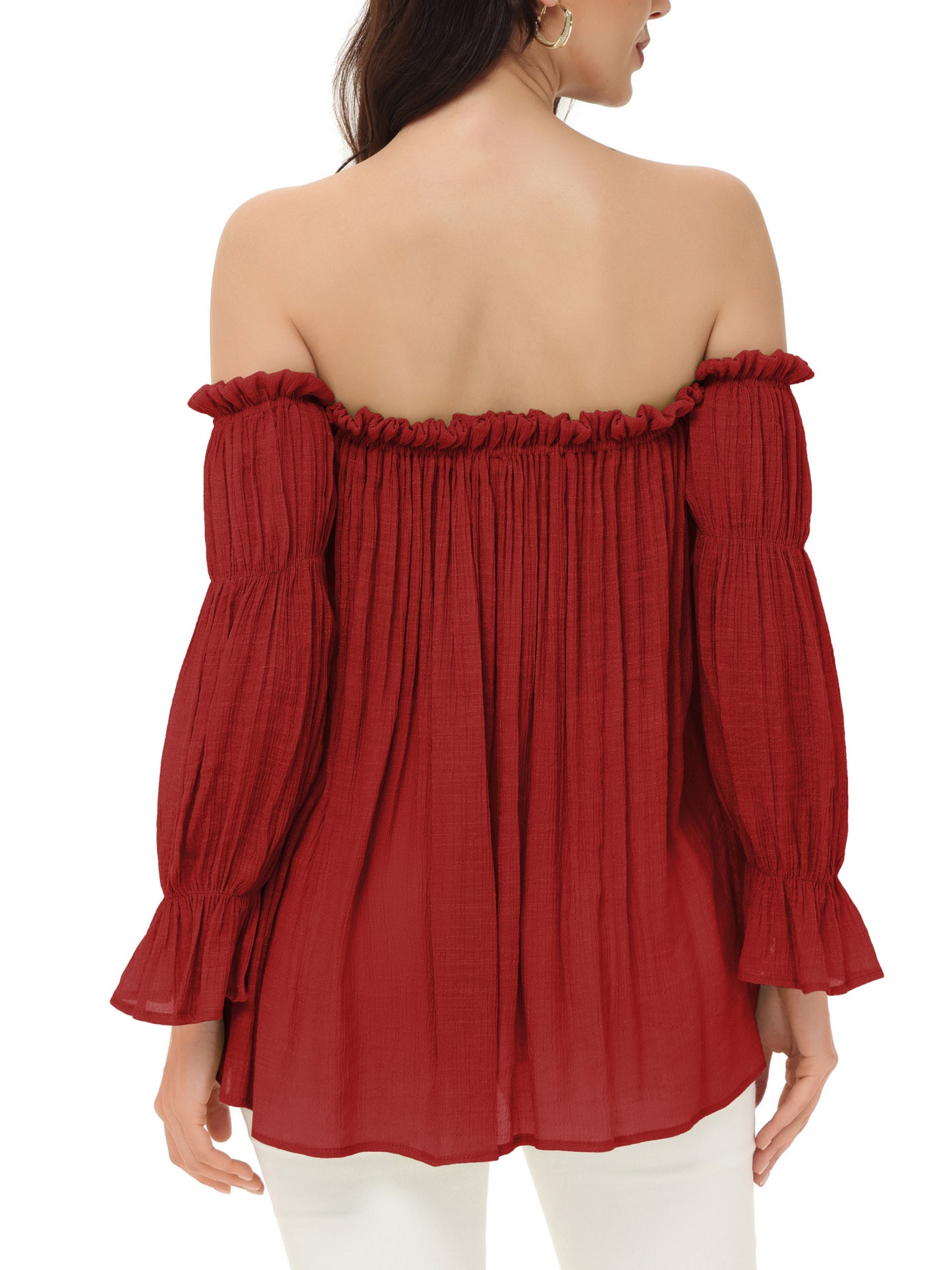 Blusa estilo bohemio semitransparente con hombros descubiertos