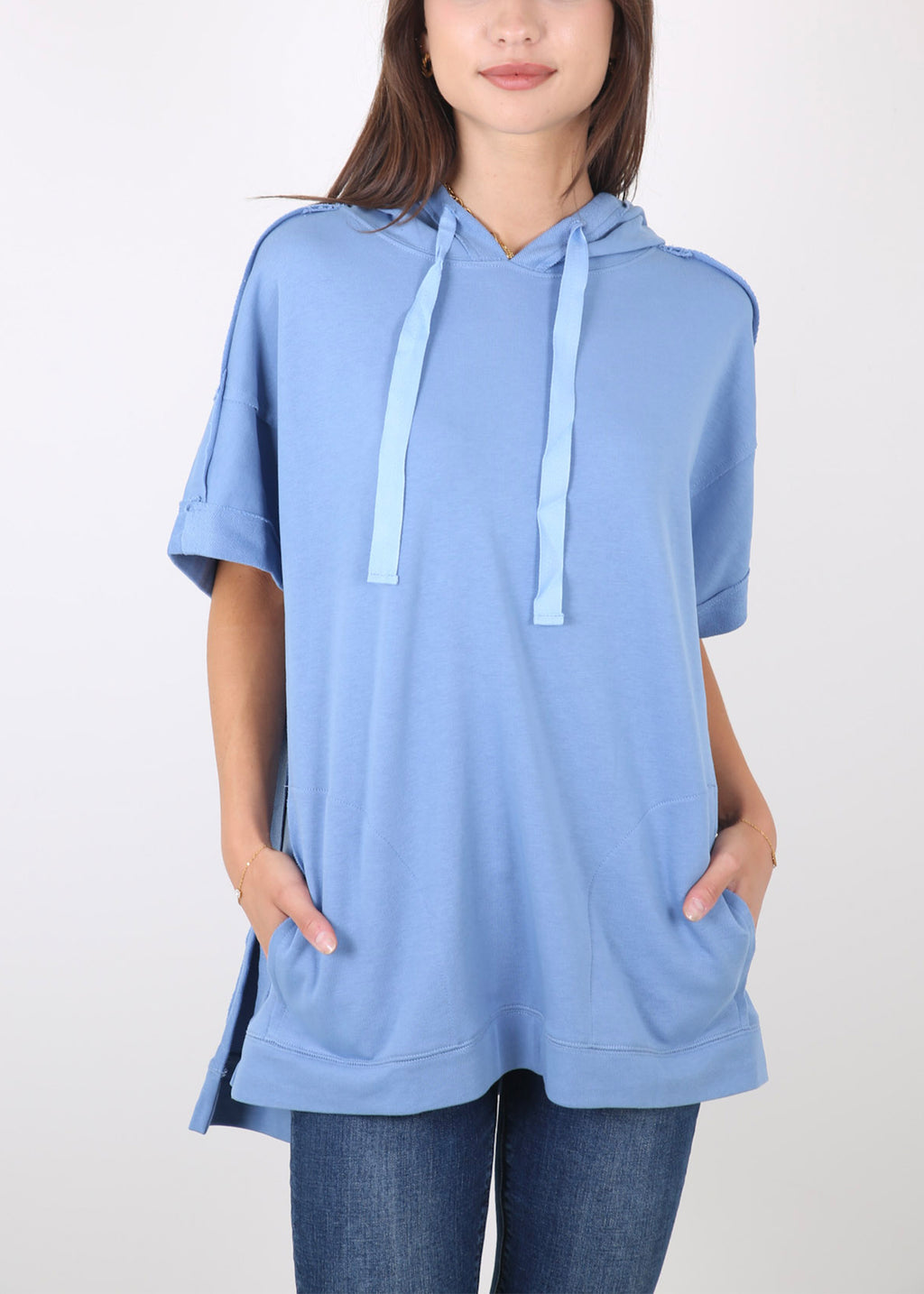 Sudadera con capucha de manga corta para novio