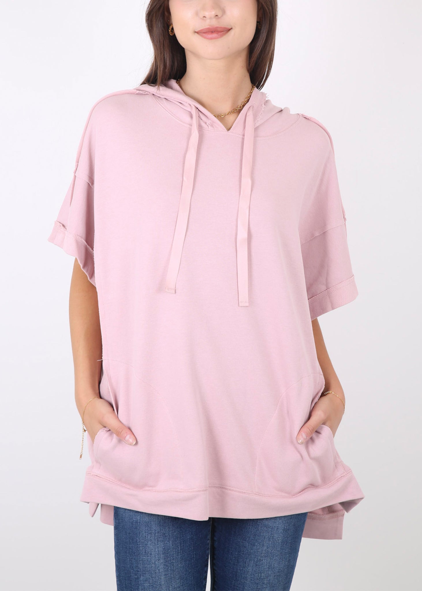 Sudadera con capucha de manga corta para novio