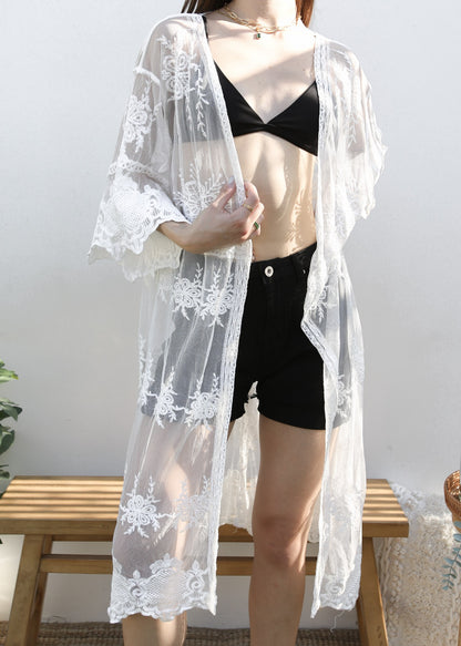 Kimono largo con bordado de encaje floral