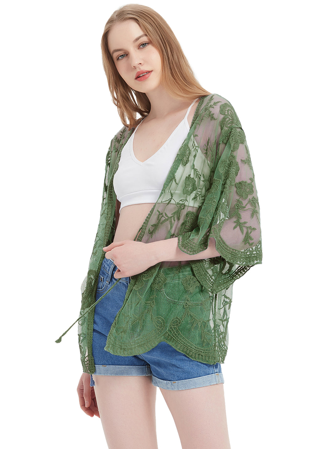 Cárdigan corto tipo kimono con encaje bordado y medias mangas 