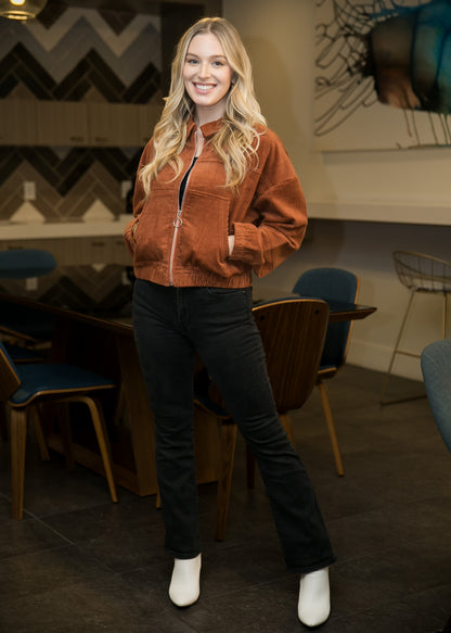 Chaqueta corta de pana de manga larga para mujer de Anna-Kaci