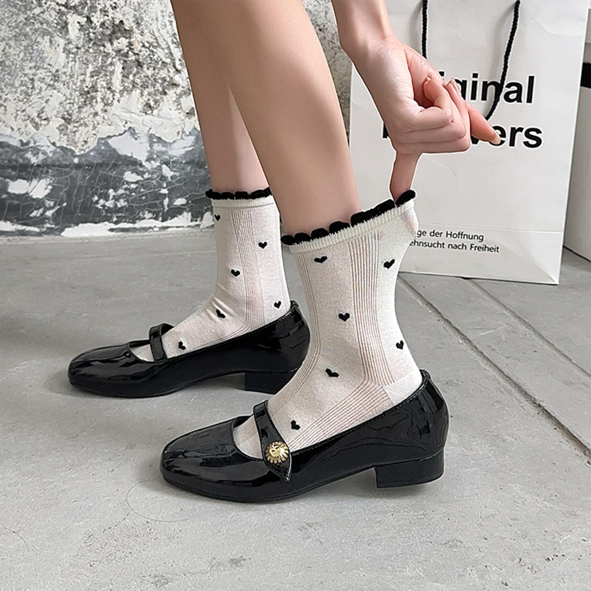 Anna-Kaci 4 Pairs Women's Crew Socks with Black and White Patterns Soft Cotton Texture Heart and Stripe for Flats and Dress Shoes