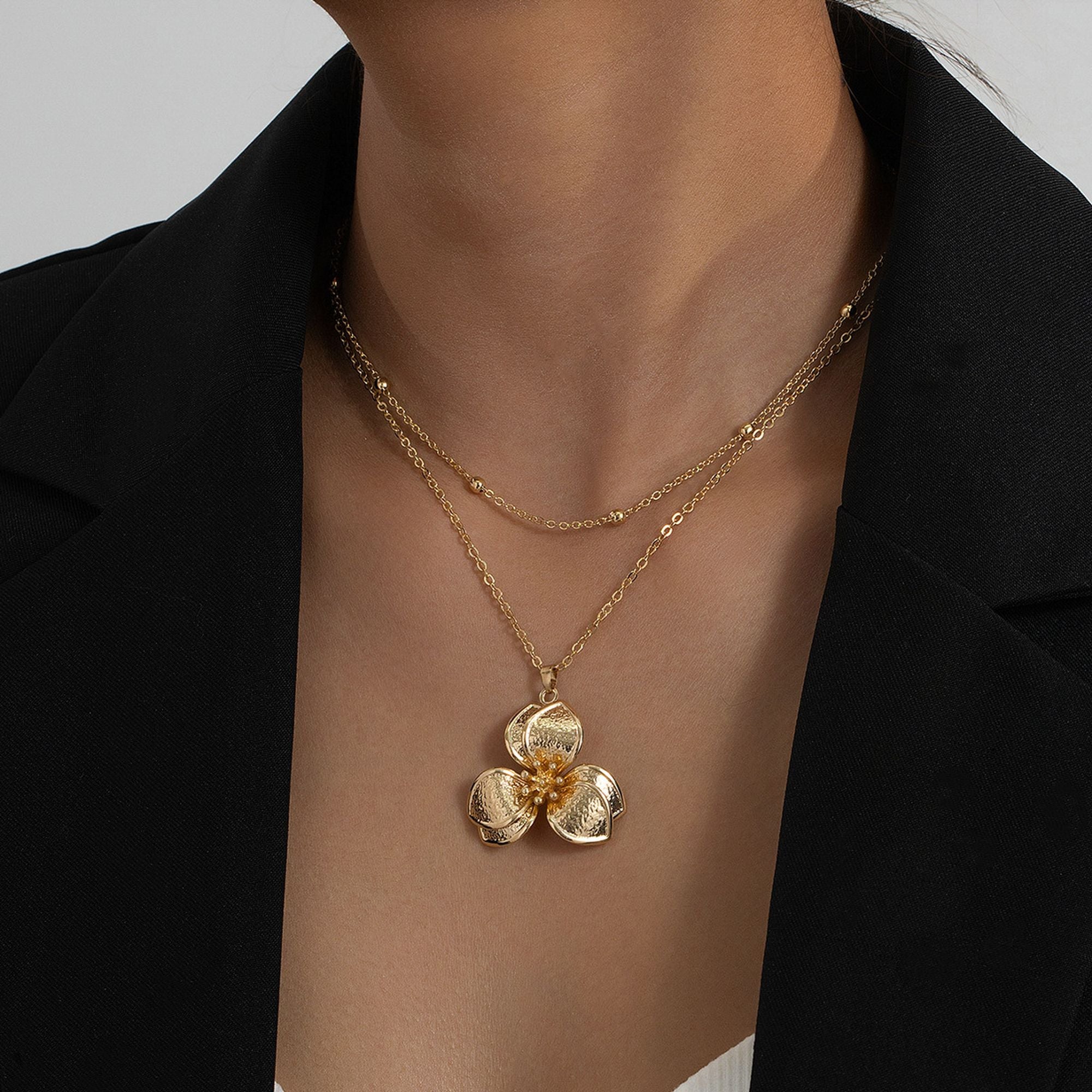 Women's Floral Pendant Necklace