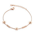 Women's Delicate Daisy Charm Bracelet with Floral Accents and Lightweight Adjustable Chain Design