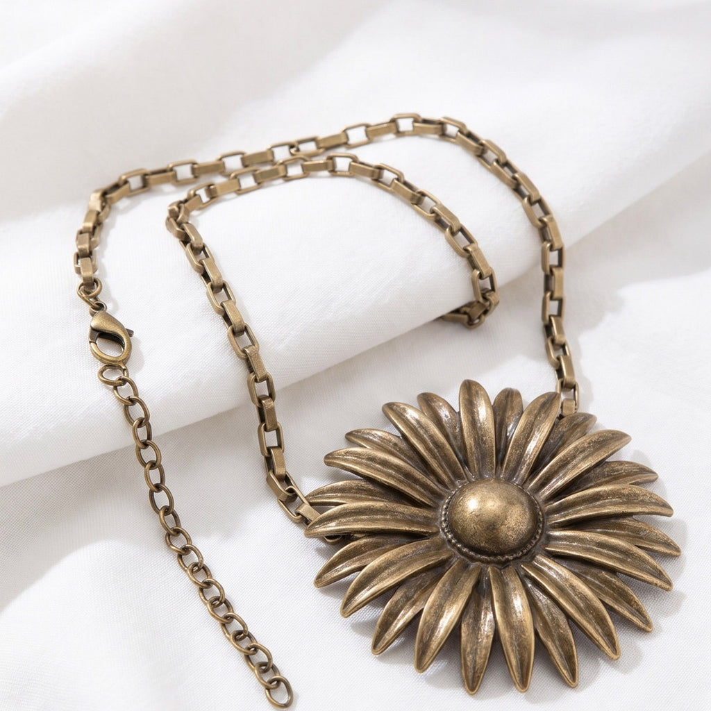 Vintage Sunflower Metal Waist Chain Adjustable Retro Body Belt Floral Inspired Waist Jewelry 47.2in