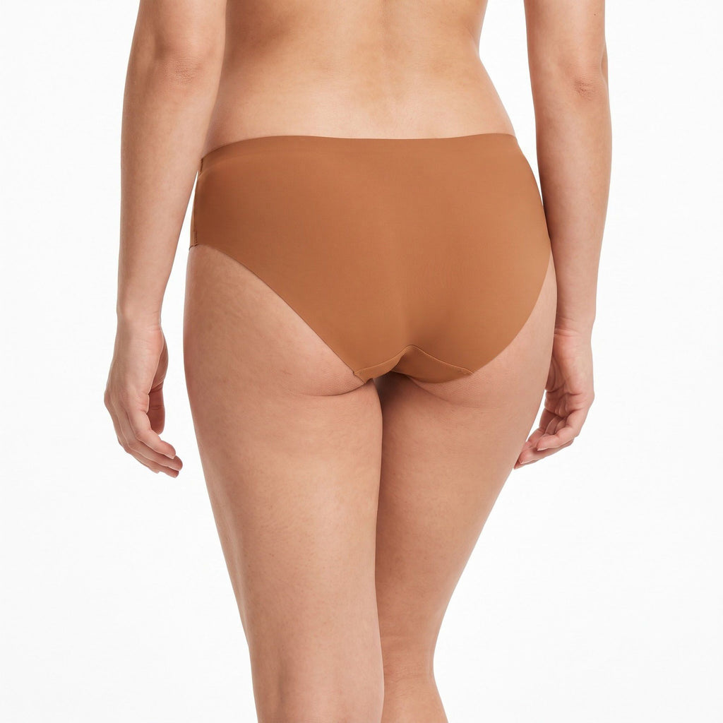 2 Pack Seamless Hipster and Thong Underwear Set