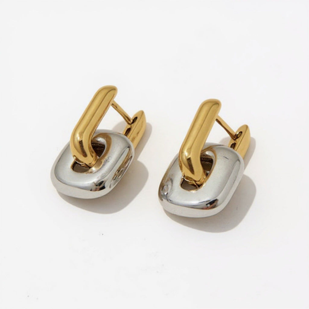 Women's Modern Polished Linked Hoop Earrings with Geometric Chain-Inspired Design and Smooth High-Shine Finish