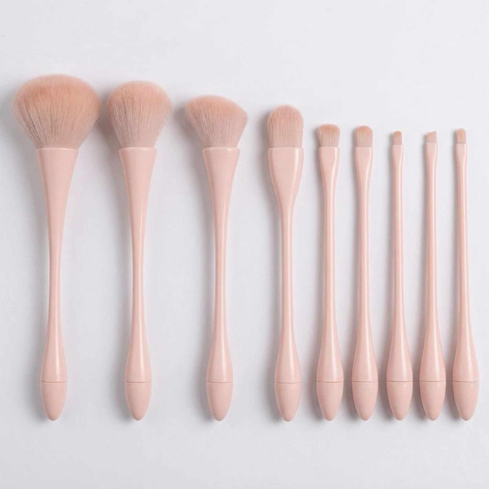 9 Piece Makeup Brush Set with Soft Synthetic Bristles and Travel Storage Pouch for Face and Eye Makeup