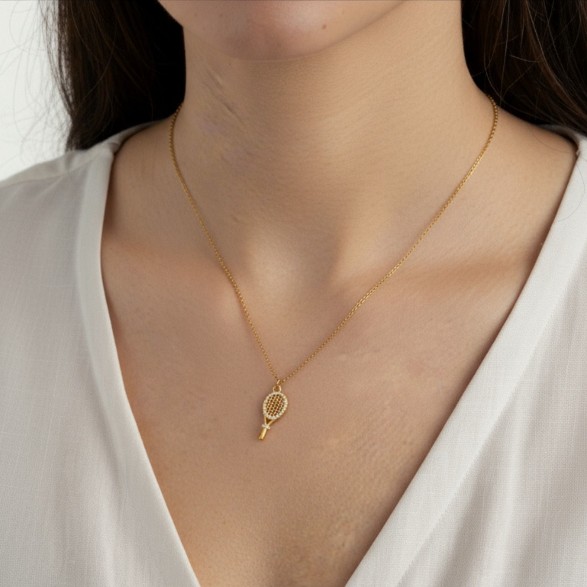 Women's Tennis Racket Pendant Necklace with Delicate Chain and Sparkling Detailed Racket Charm for Subtle Sporty Elegance