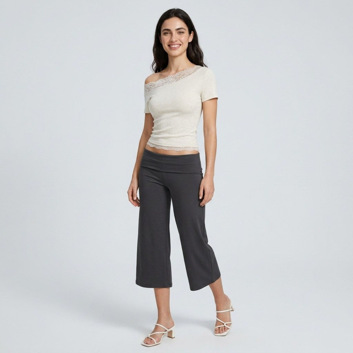 Foldover Waistband Cropped Wide-Leg Trousers Eye-Catching