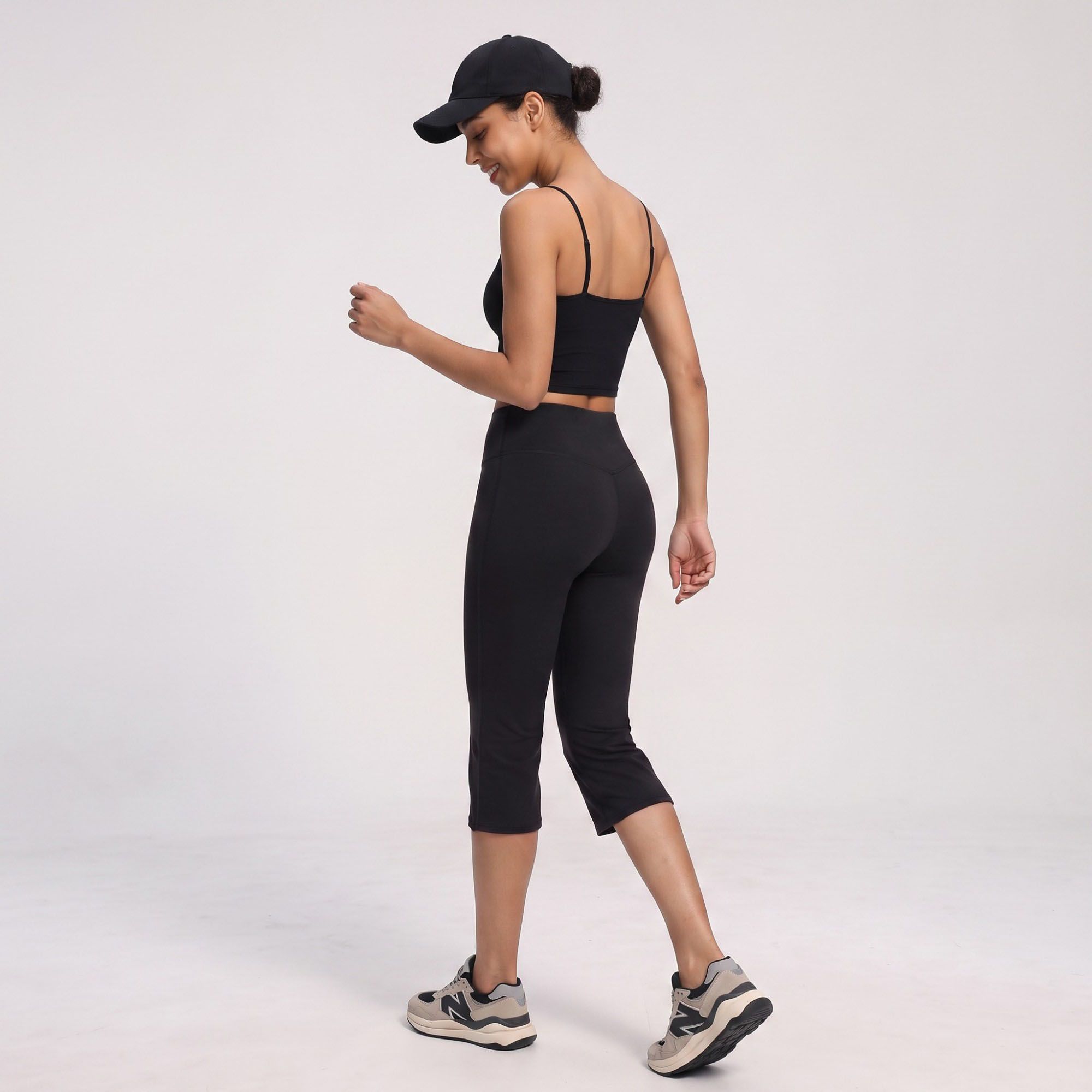 High Waist Cropped Flare Yoga Pants Fitted Capri Workout Leggings for Dance and Athleisure