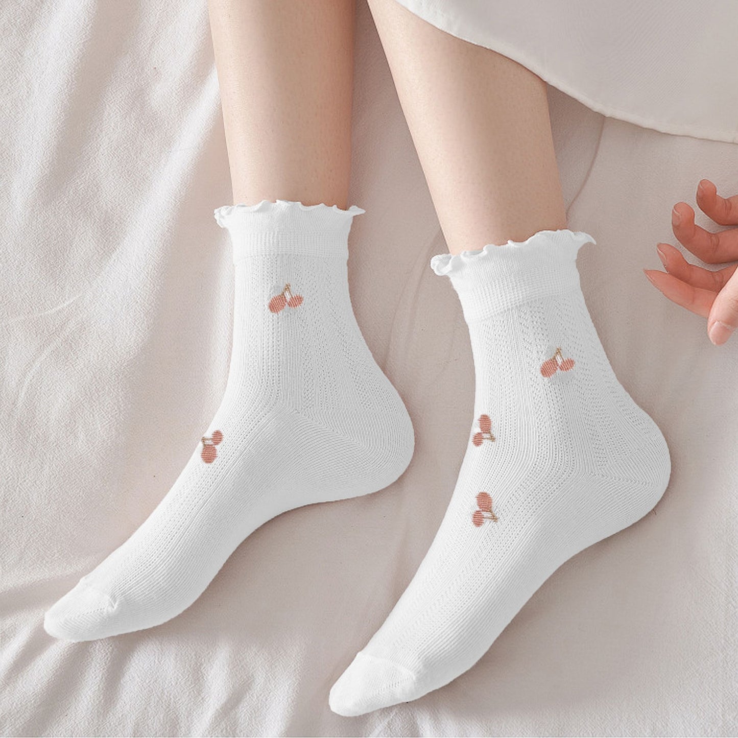 Anna-Kaci Women's Adorable Summer Ruffle-Edge Ankle Socks 5pk