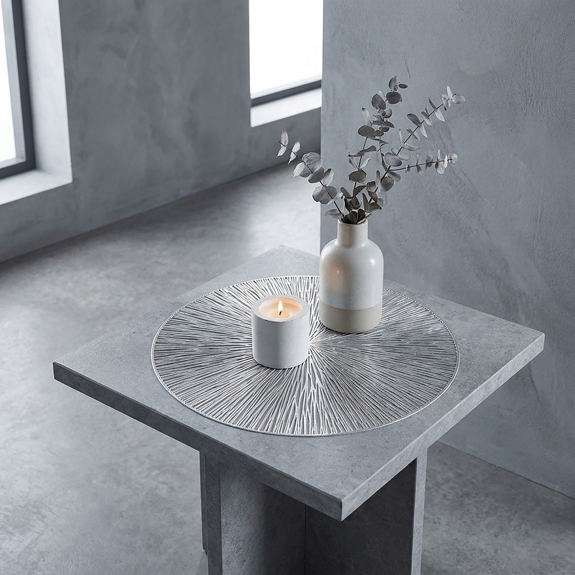 4-Pack Metallic Round PVC Placemats Heat Resistant Textured Table Mats