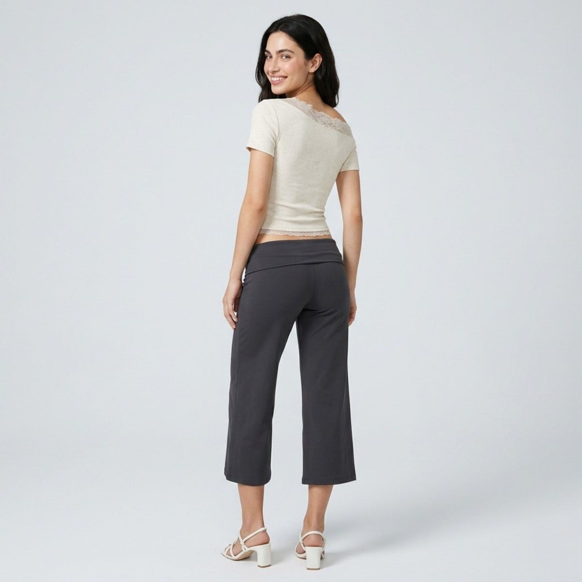 Foldover Waistband Cropped Wide-Leg Trousers Eye-Catching