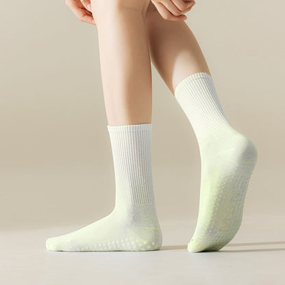Anna-Kaci Women's Gradient Color Athletic Crew Socks Non Slip Silicone Cushioned Sole for Yoga Jogging 2 Pairs