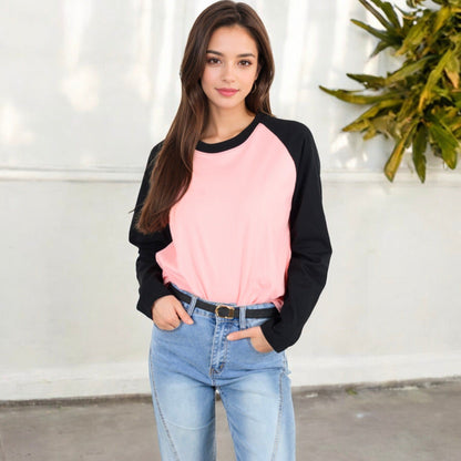 Long Sleeve Raglan T-Shirt with Contrast Sleeves and Relaxed Fit