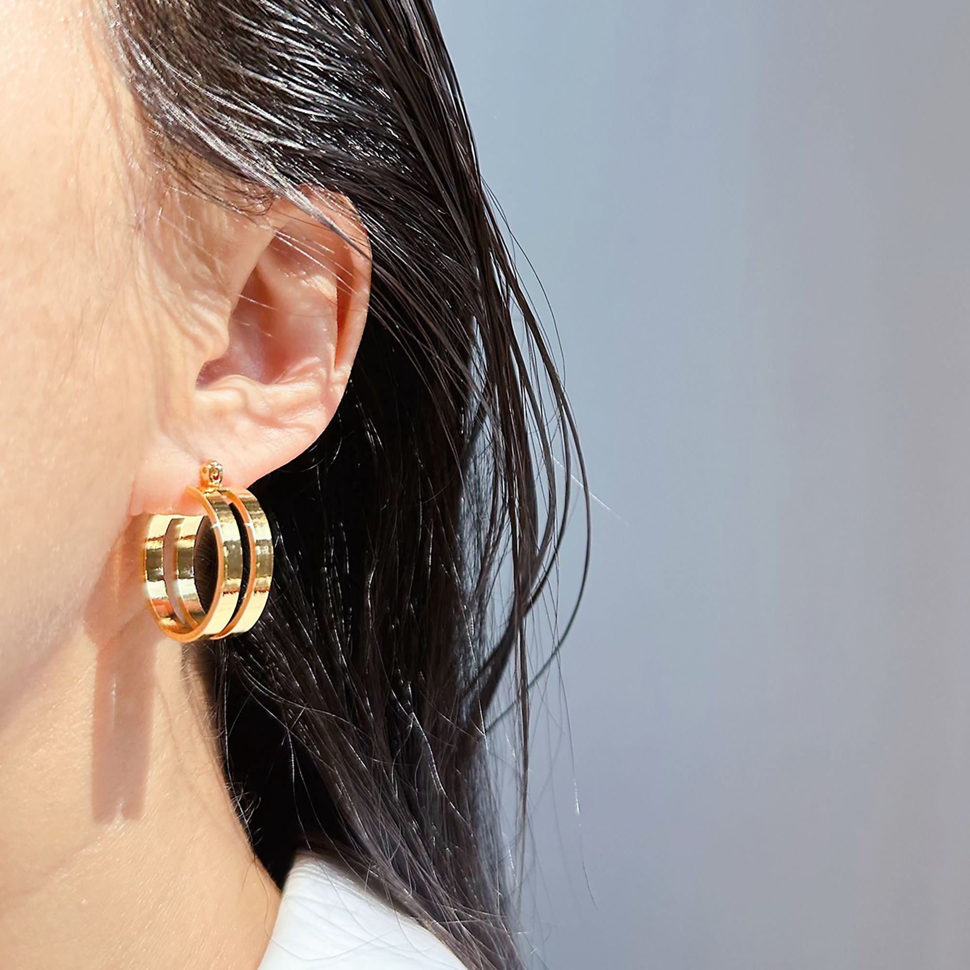 Women's Double Hoop Earrings - 2.2cm Diameter Hoops