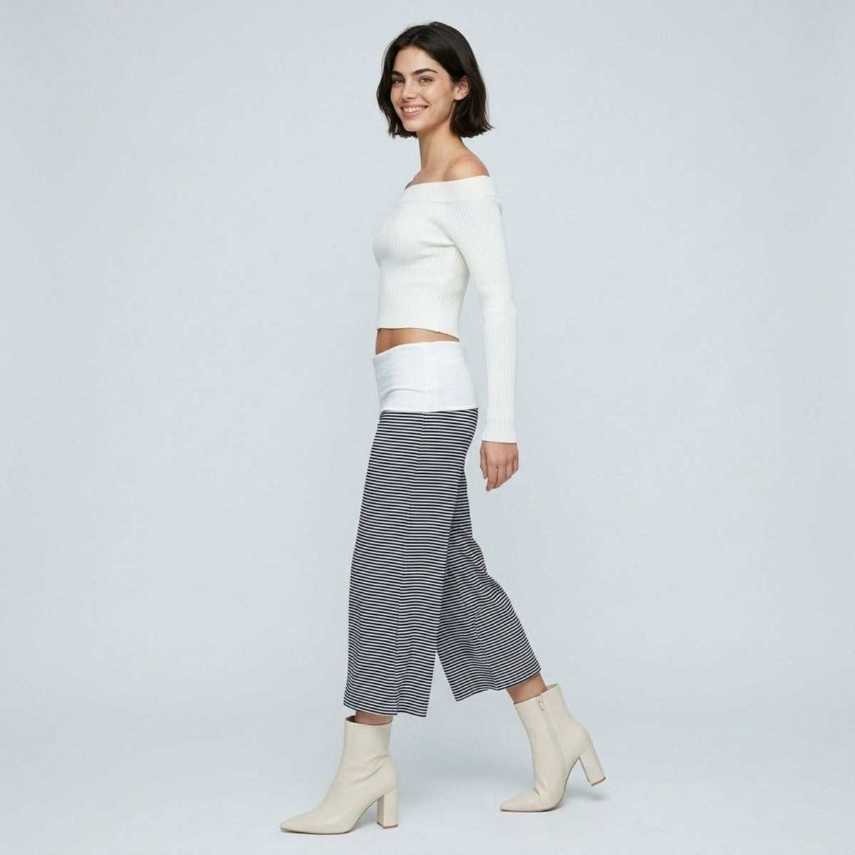 Contrast Foldover Waistband Striped Cropped Wide-Leg Trousers