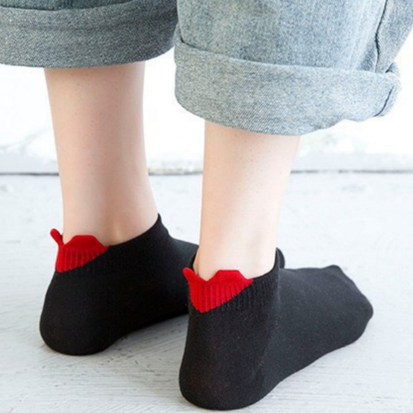 Anna-Kaci Women's Ankle Socks with Ribbed Heart-Shaped Heel Detail Soft Stretch Knit Comfort 3-Pack