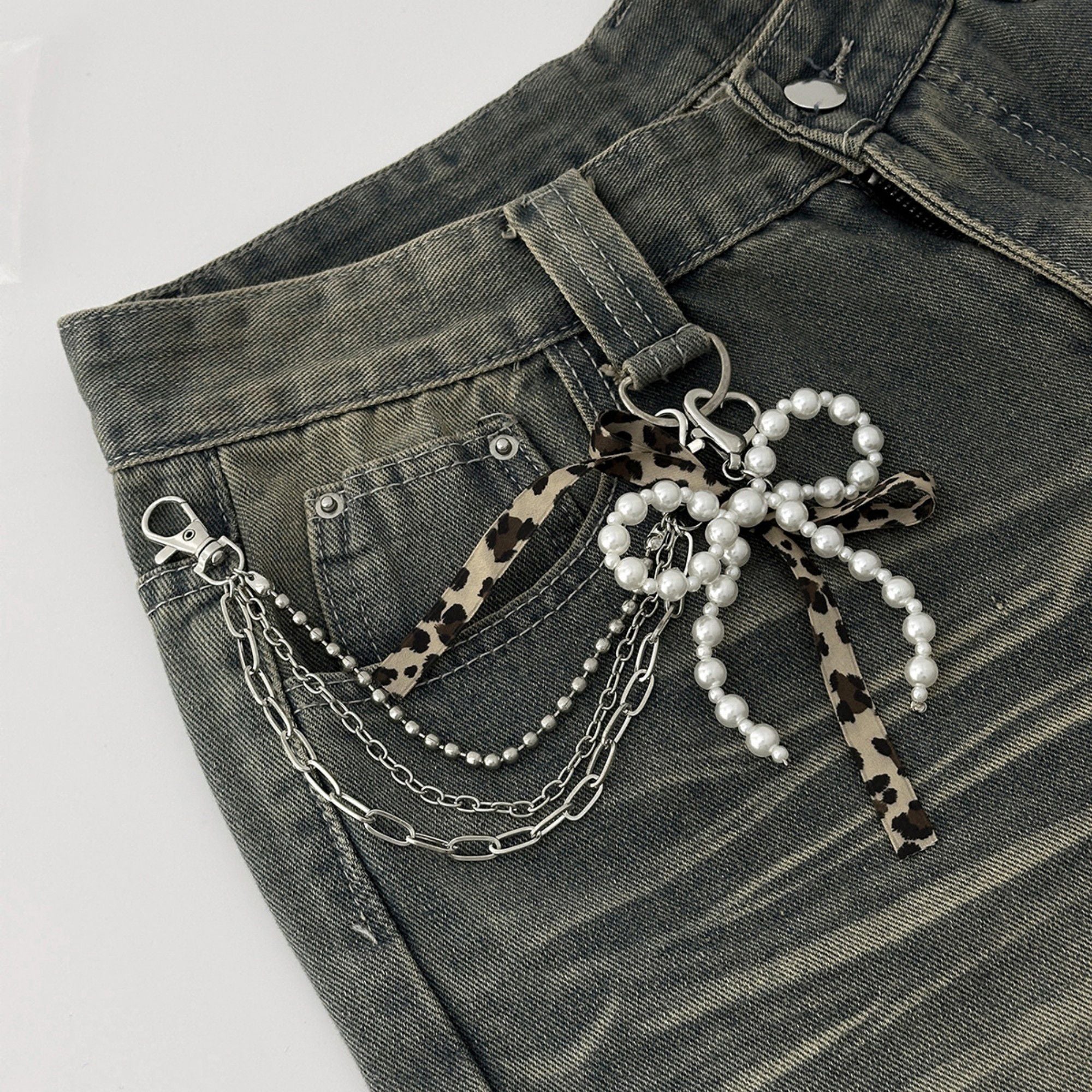 Pearl Bow Chain Bag Charm with Leopard Ribbon Layered Silver Tone Clips for Bags and Jeans