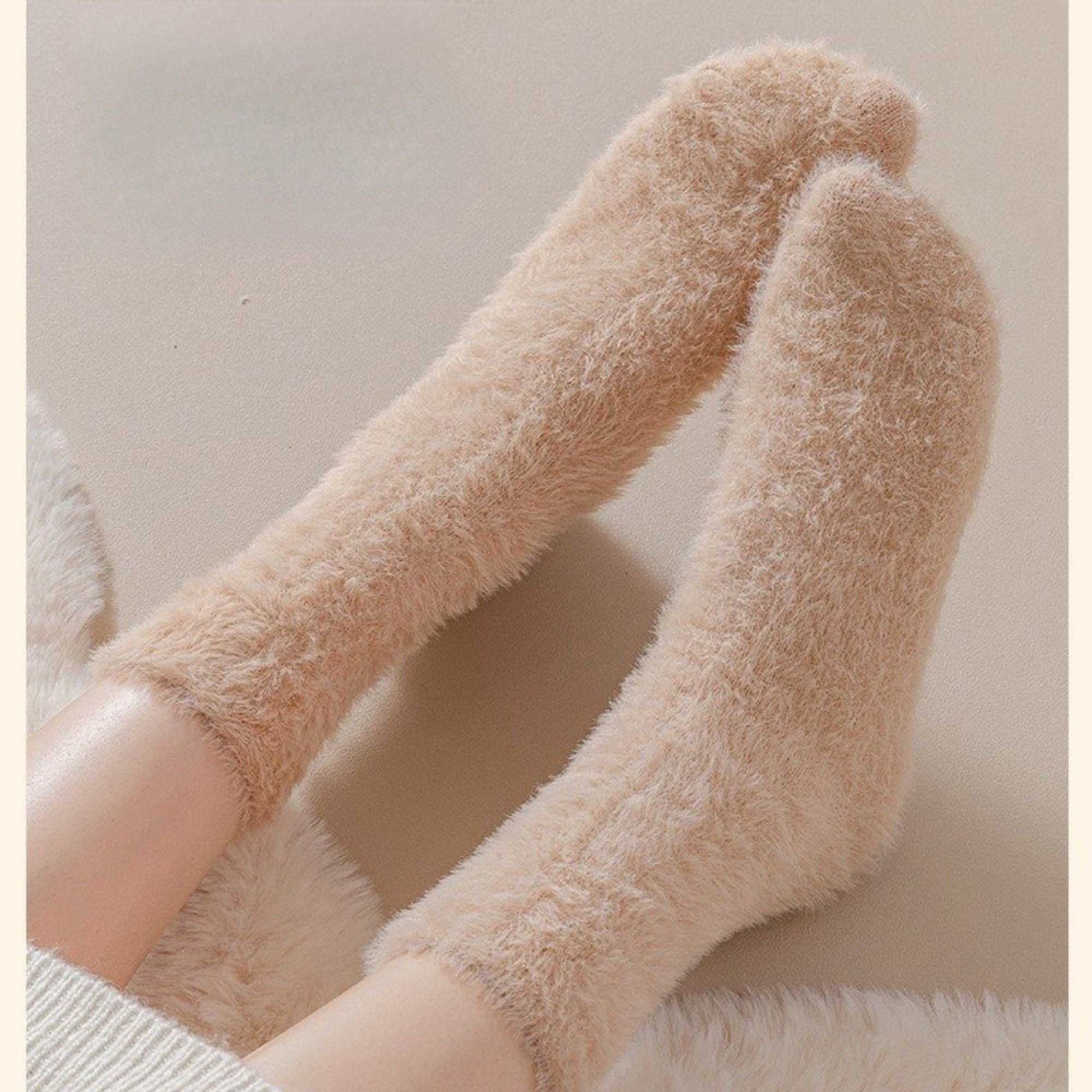 Anna-Kaci Women's 3-Pair Ultra-Plush Fuzzy Crew Socks with Soft Textured Finish US 5¨C10
