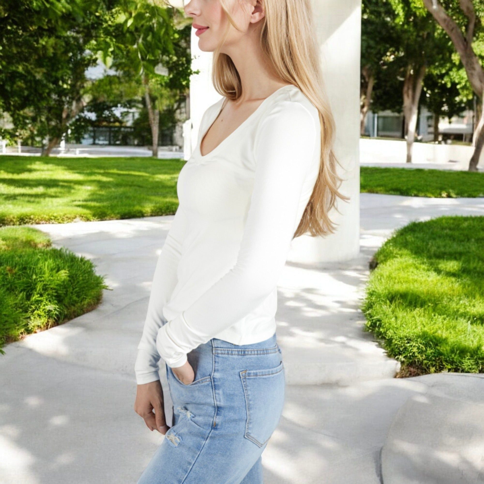 Long Sleeve V-Neck Fitted Top with Stretch Fabric
