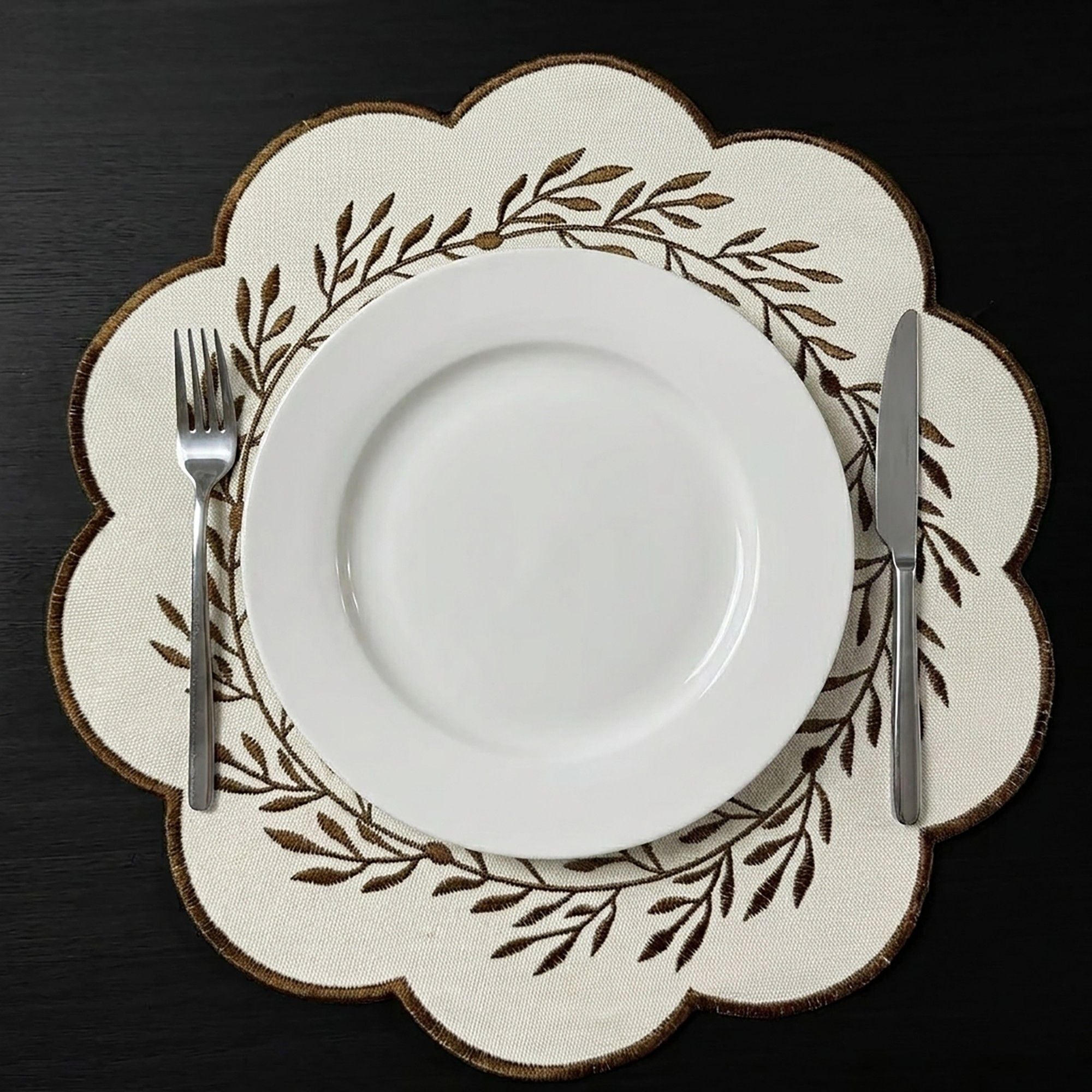 4 Piece Embroidered Floral Placemat Set Scalloped Edge Linen Look Table Mats for Dining Table