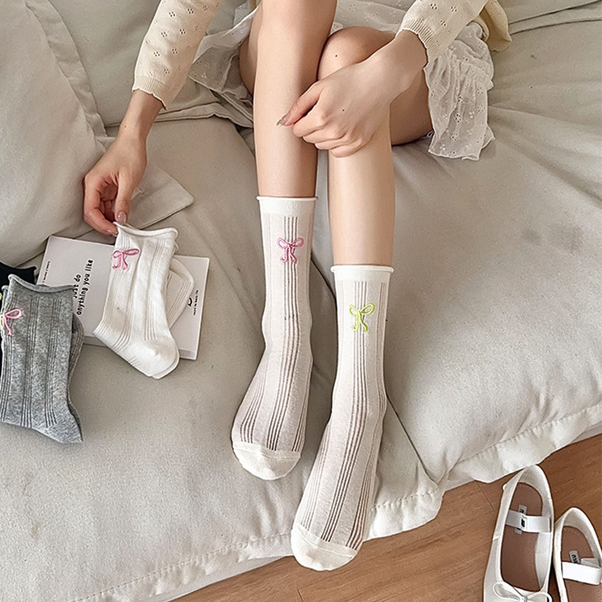 Anna-Kaci Adorable Women's Bow-Embroidered Ribbed Ankle Socks 5Pk