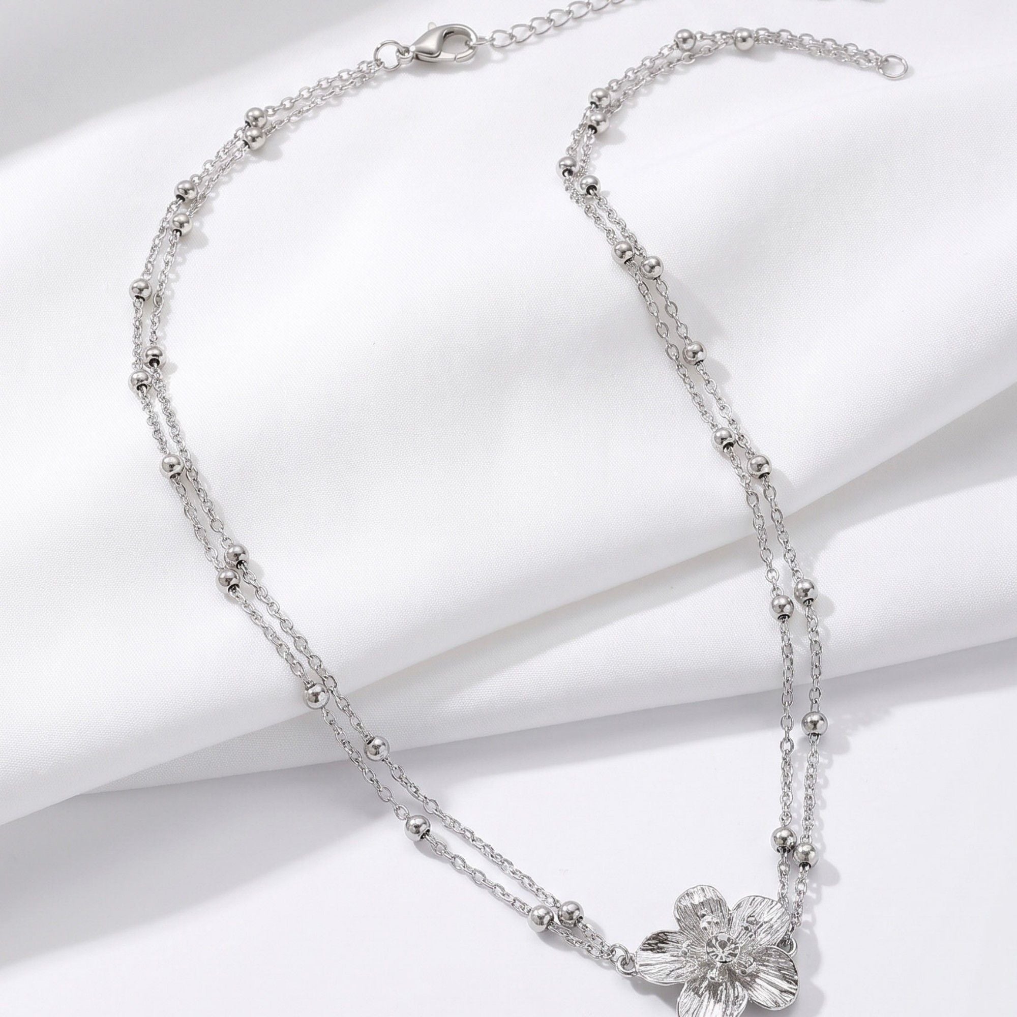 Single Floral Layered Beaded Metal Waist Chain Adjustable Minimalist Statement Waist Jewelry 43.3in