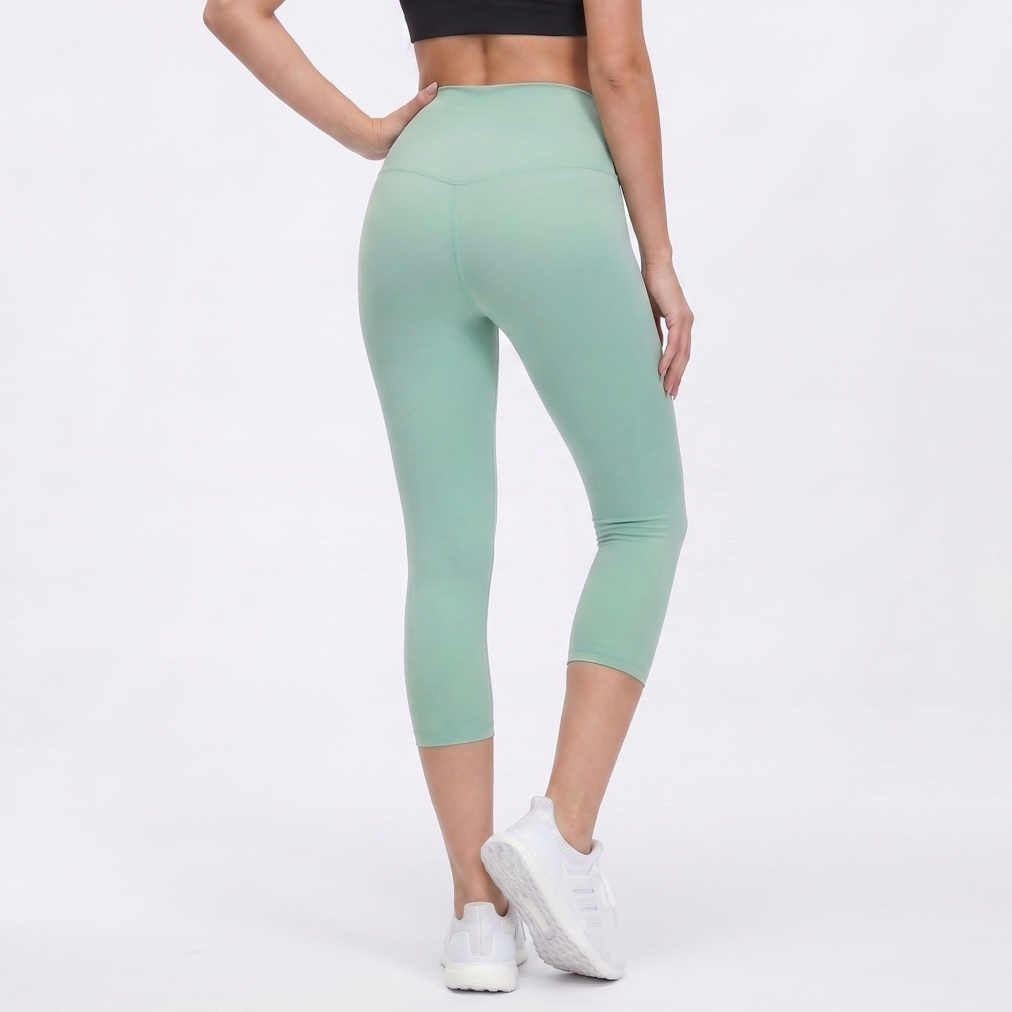 High Waist Capri Leggings with Wide Waistband Smooth Stretch Fit and Pull On Activewear Design