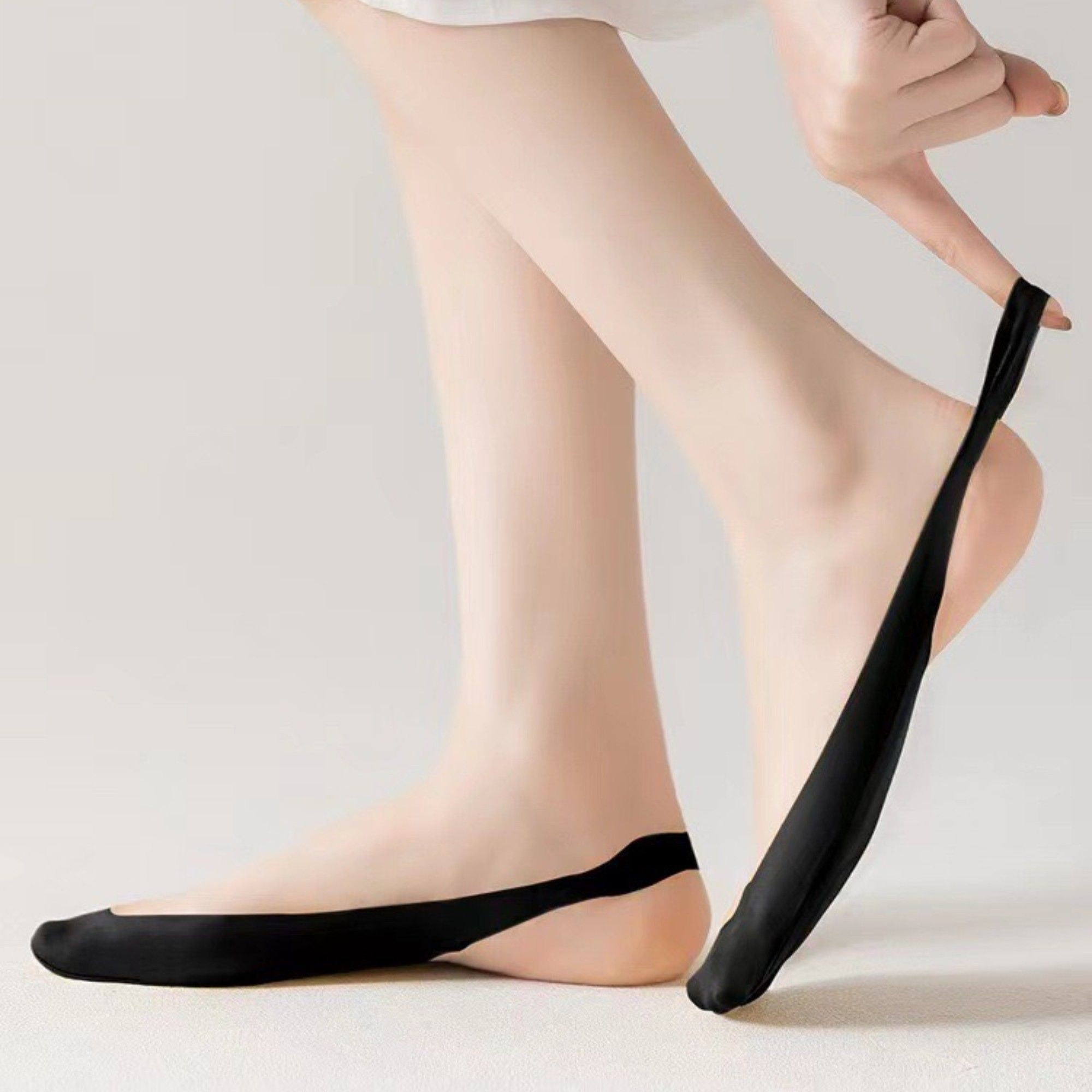 Anna-Kaci Women's Low Cut No Show Liner Socks with Non-Slip 3D Silicone Heel Grip Pack of 6 Pairs