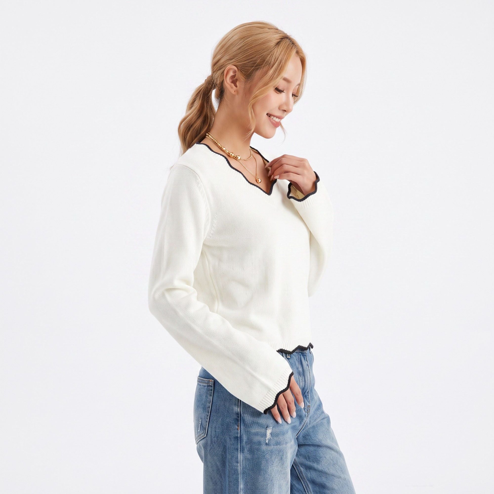 Contrast Trim V Neck Sweater Flare Sleeve Scalloped Hem Knit Pullover