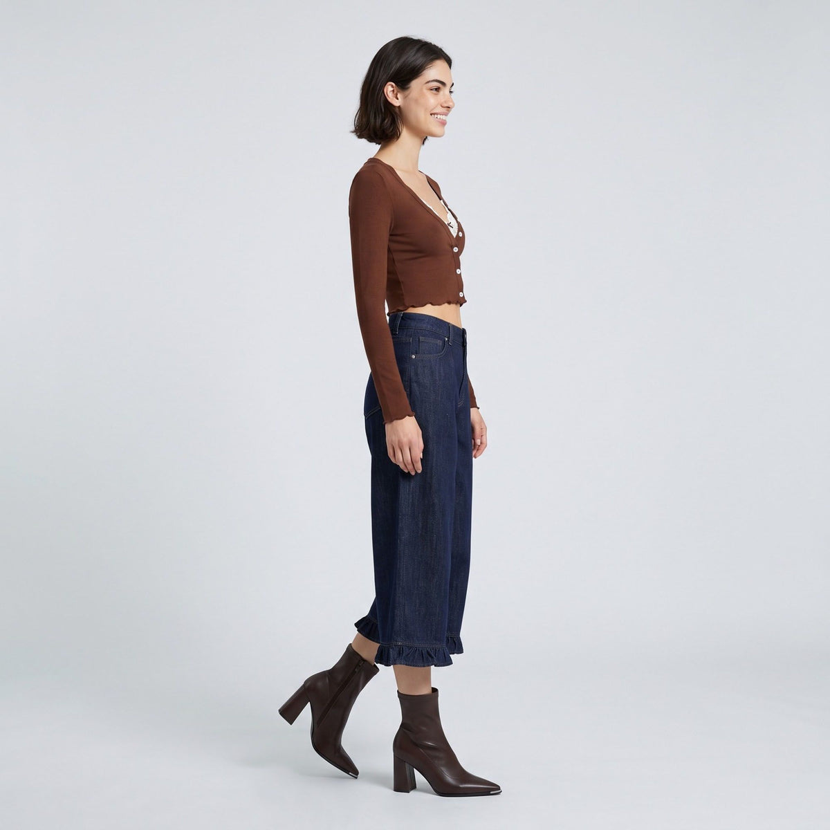 High-Waisted Dark Wash Ruffle Hem Cropped Wide-Leg Denim Trousers