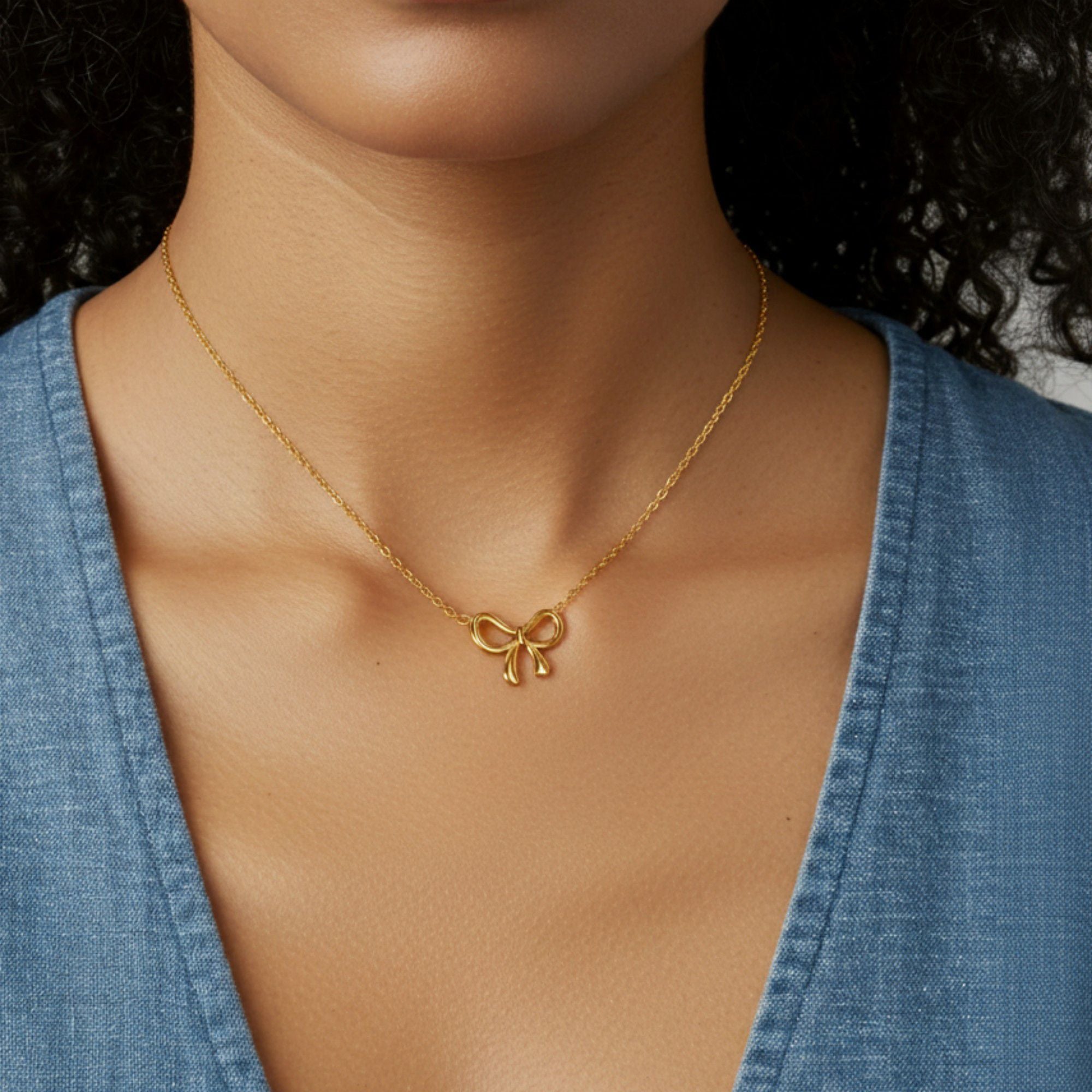 Women's Bow Pendant Necklace with Polished Metal Finish and Minimalist Chain Design for Everyday Feminine Style