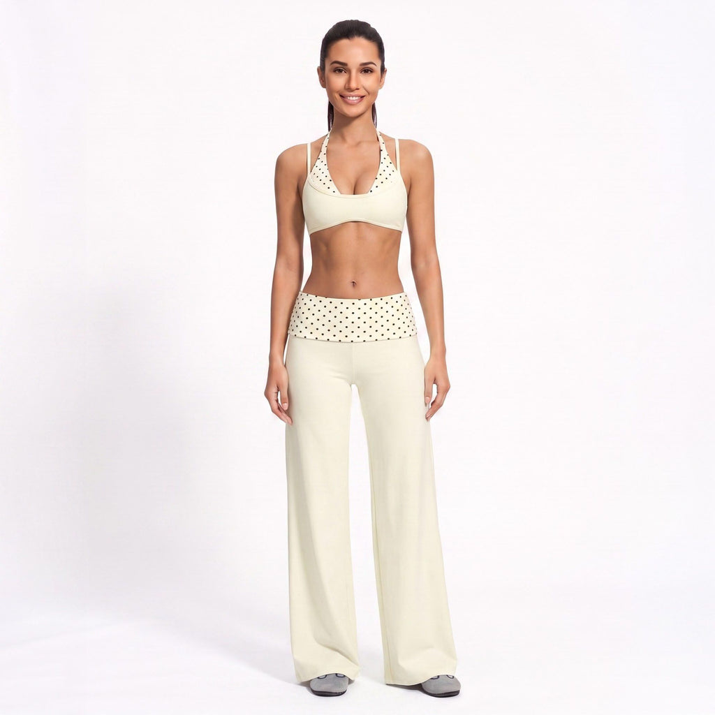 Layered Polka Dot Halter Sports Bra with Slim Straps for Yoga and Everyday Activewear