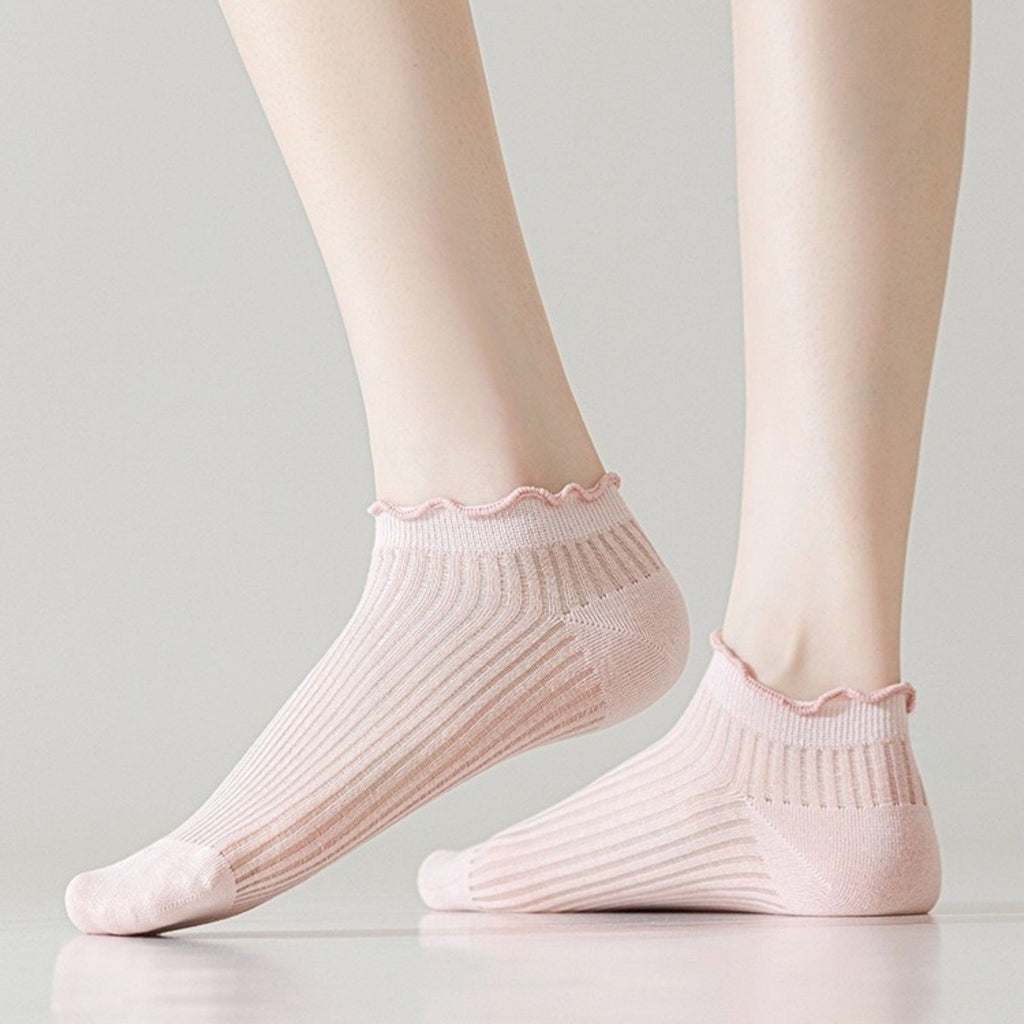 Anna-Kaci Women's Ribbed Ankle Socks with Ruffle Lettuce Trim Cuff Soft Breathable Knit 3-Pack