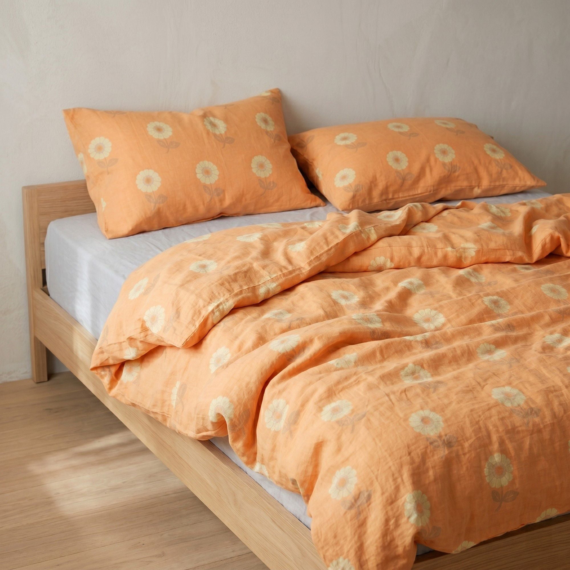 4-Piece Cotton Bedding Set with Floral Print Duvet Cover, Pillowcases, and Flat Sheet for a Bright and Cheerful Bedroom
