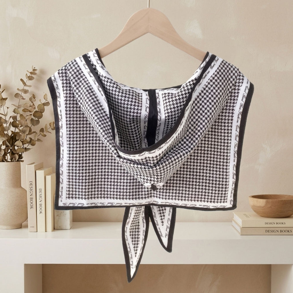 Lightweight Printed Neck Scarf with Contrast Border for Everyday Styling