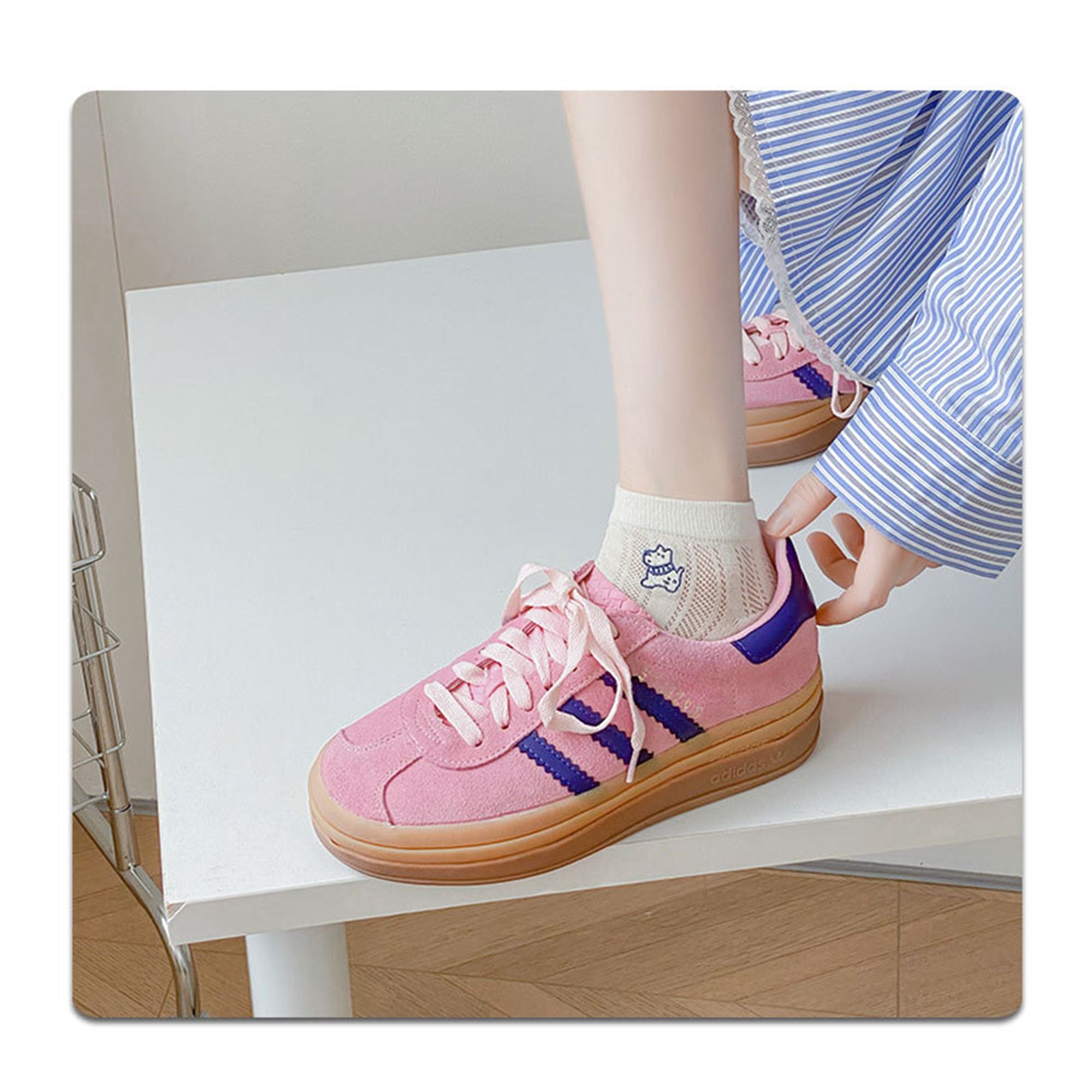 Anna-Kaci 4 Pairs Women's Low-Cut Mesh Knit Cotton Socks Cute Pattern Breathable Stretch for Everyday Casual Wear