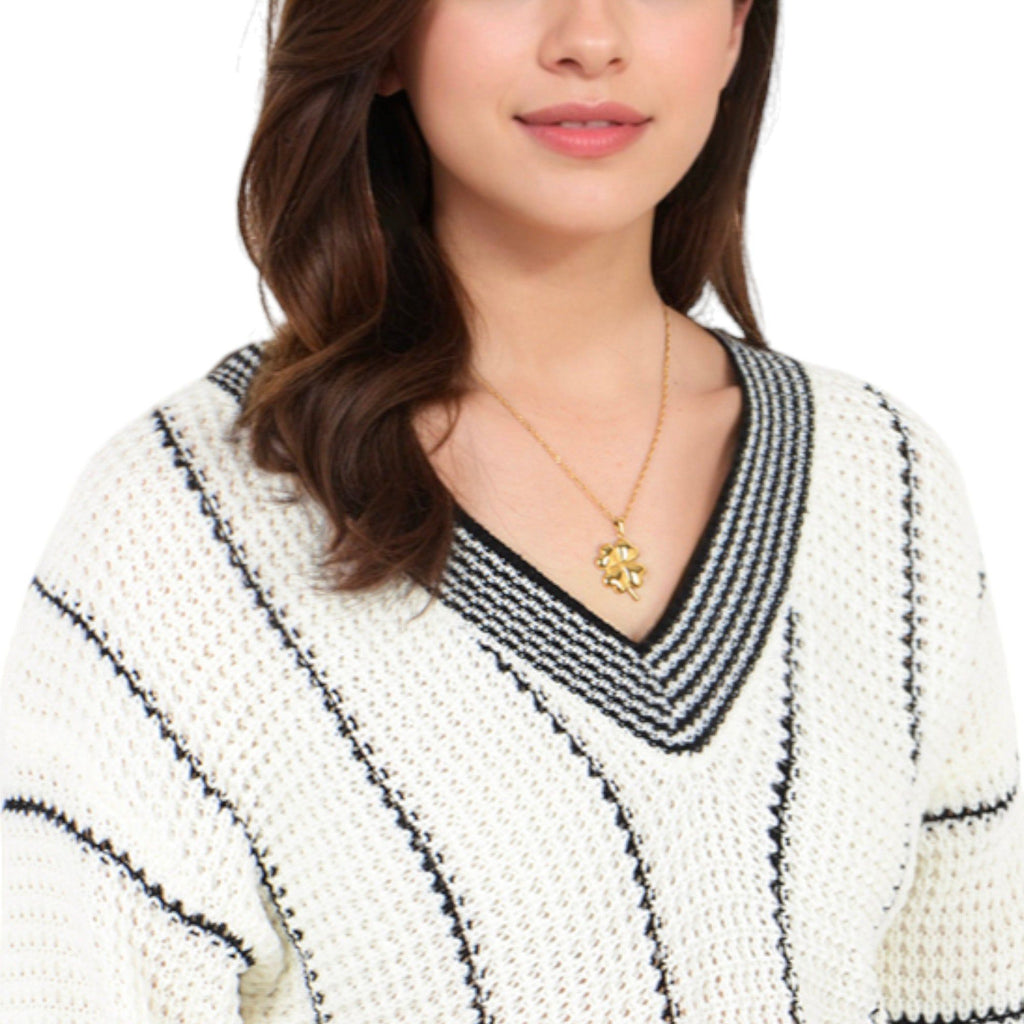 Anna-Kaci Gold Tone Four-Leaf Clover Pendant Fashion Necklace with Delicate Chain