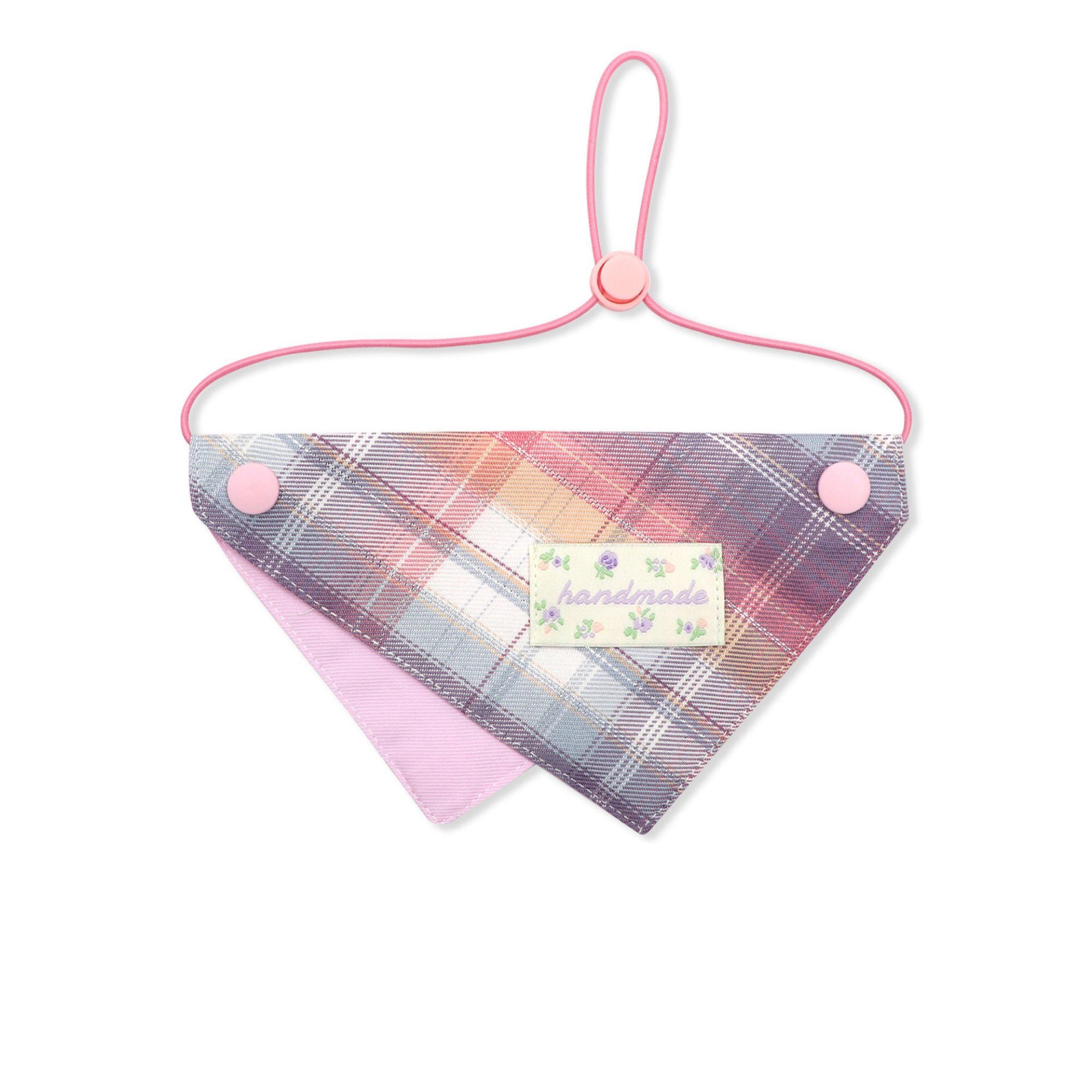 Pet Bandana Collar Soft Adjustable Plaid Scarf with Button Closure and Decorative Patch Design