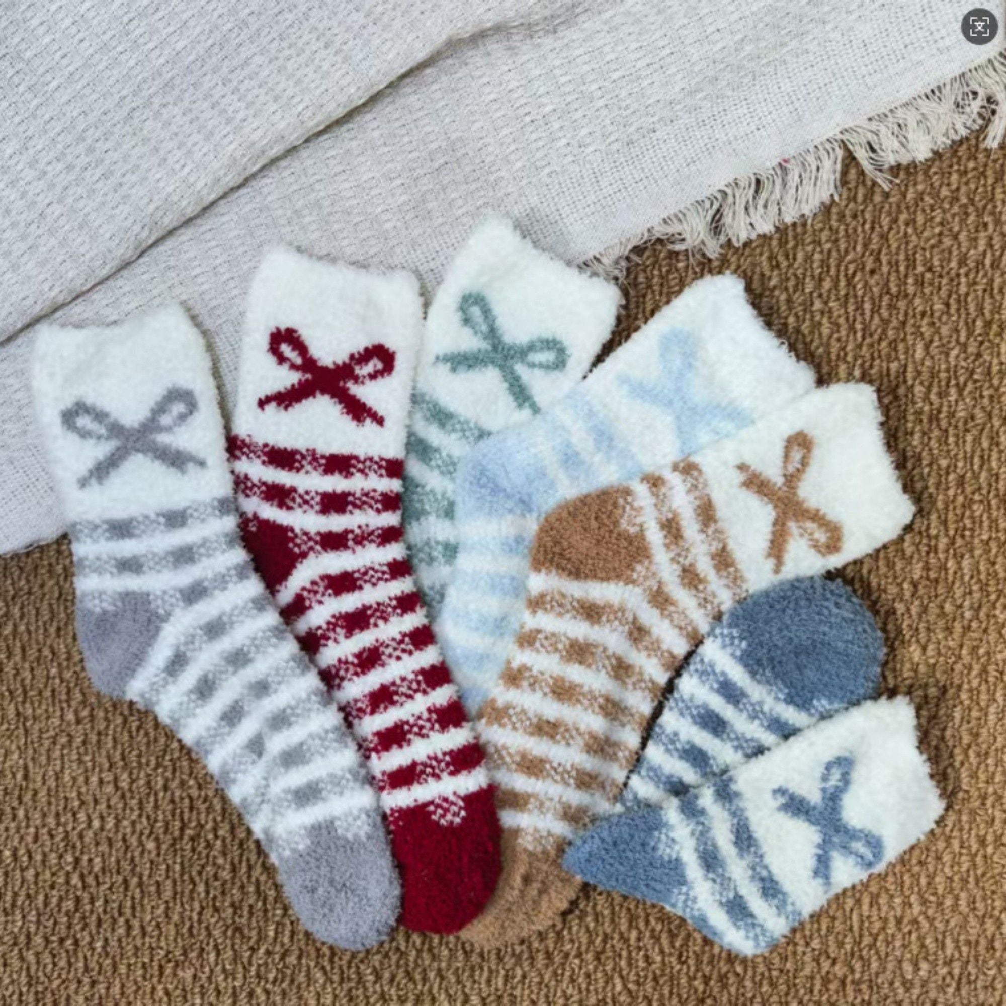 Anna-Kaci 3-Pair Fuzzy Bow Knit Crew Socks Set with Plush Soft Texture, Stretchy Cozy Fabric, and Graphic Bow Pattern for Gifting