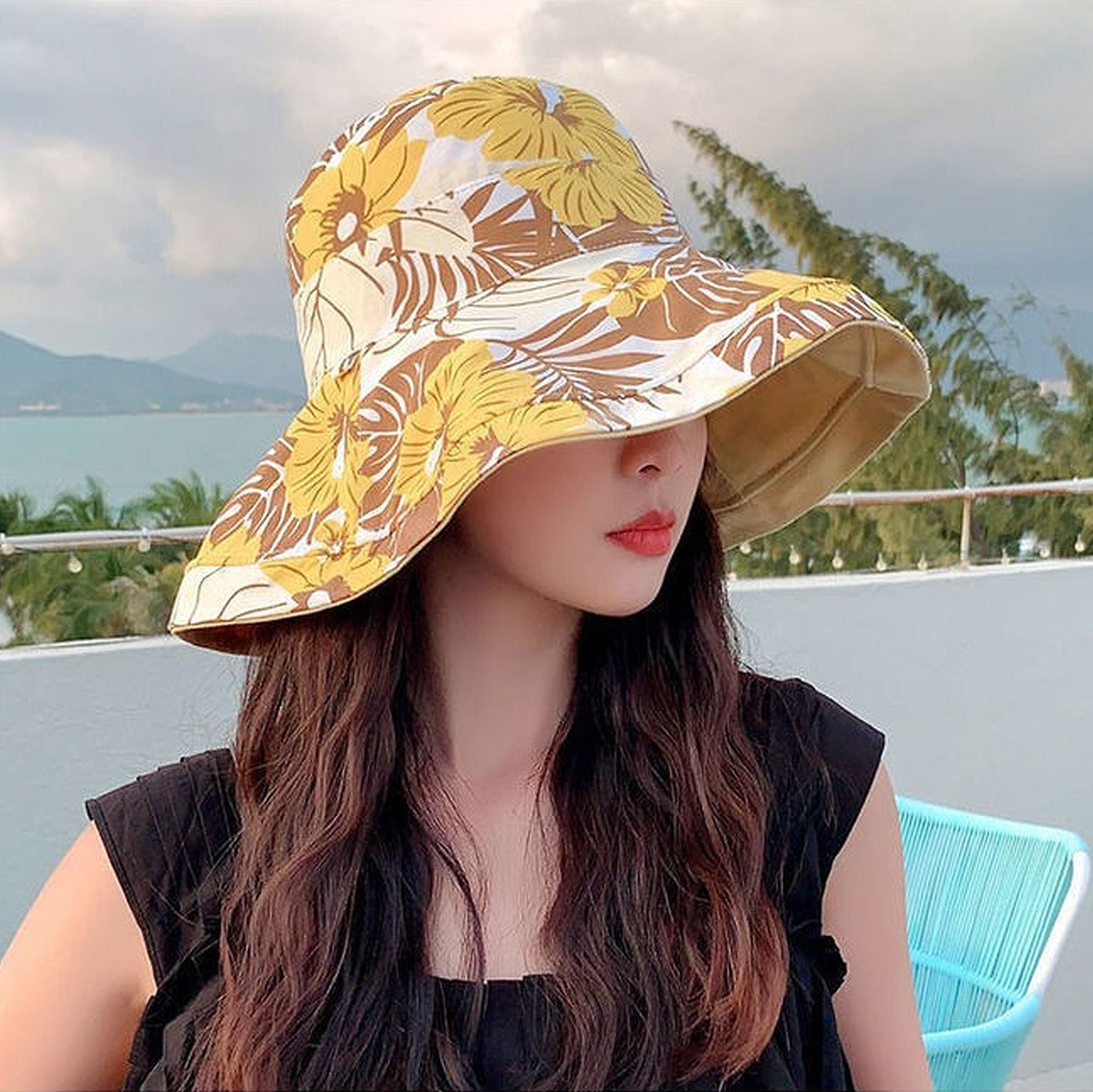 Anna-Kaci Women's 2-in-1 Double-Sided Bucket Hat with Floral & Solid Design