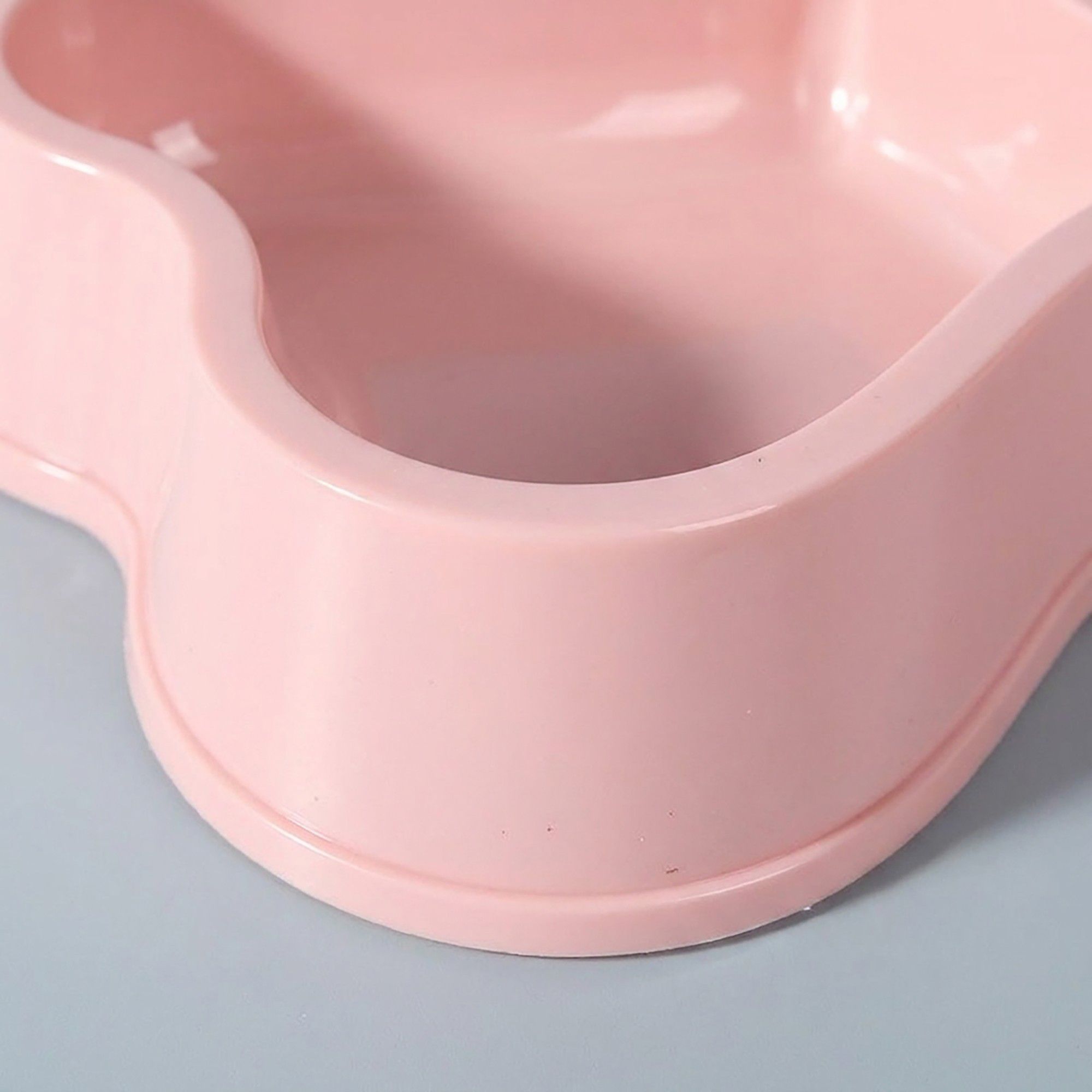 Plastic Bone Shaped Double Pet Bowl for Food and Water