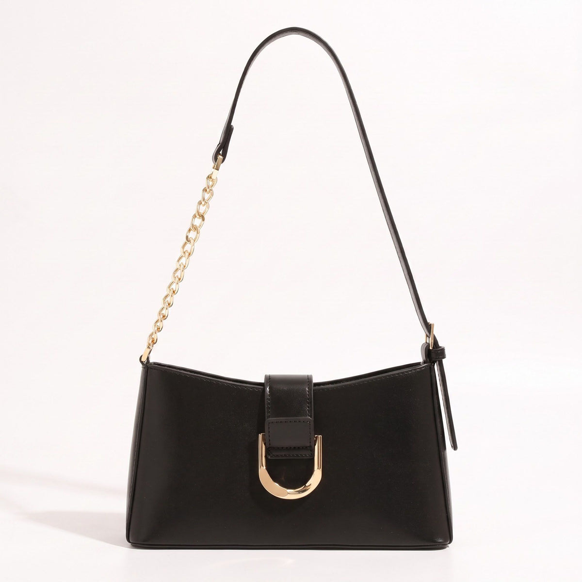 Shoulder Bag with Chain Strap Detail